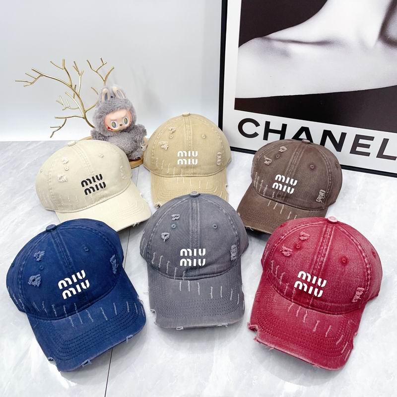 Miumiu cap dx77